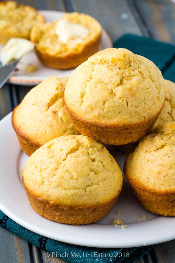 Easy Homemade Southern Cornbread Muffins | Pinch me, I'm eating!