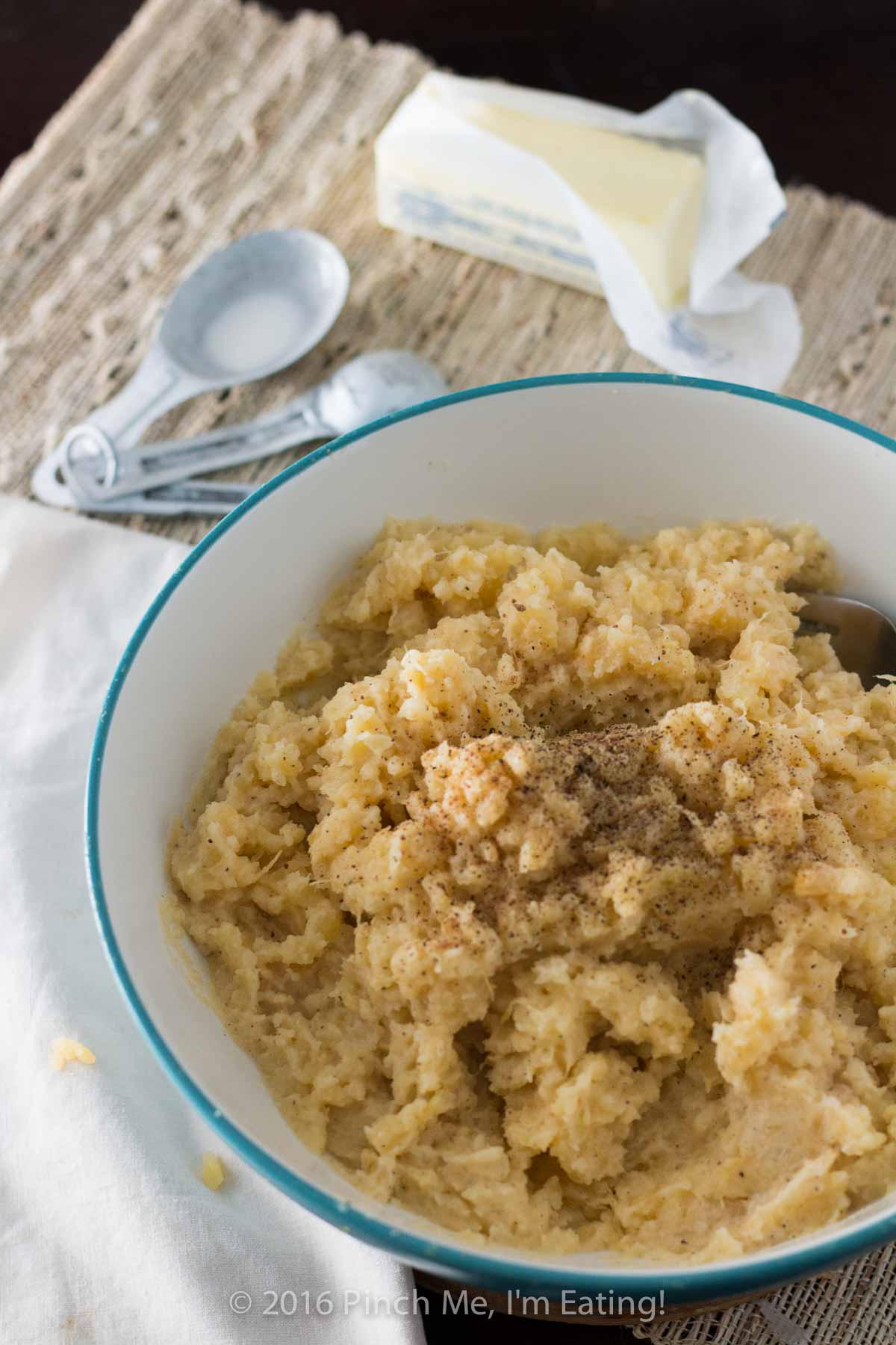 Mashed rutabaga is a delicious, naturally sweet low-carb Thanksgiving side dish made even better with a little nutmeg. You won't want to go back to potatoes! | www.pinchmeimeating.com