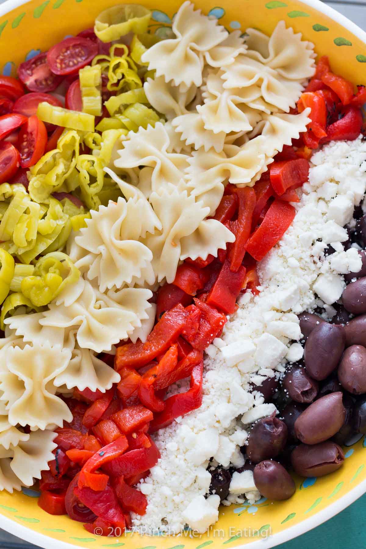 Easy Greek Bowtie Pasta Salad Recipe Pinch me, I'm eating