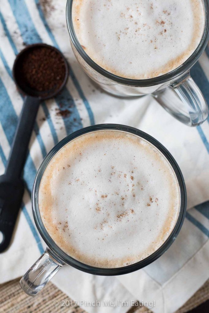 This spiced vanilla latte with a hint of cardamom and cinnamon is a simple, sophisticated coffeehouse style drink you can make at home using your French press! #CoffeehouseBlend #ad