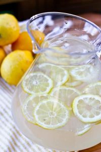 Lavender Lemonade | 24 Recipes for a Casual Easter Potluck