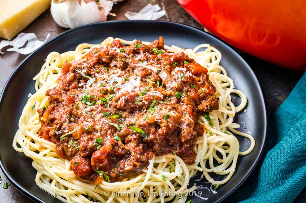 Easy Homemade Spaghetti Meat Sauce in only 30 minutes!