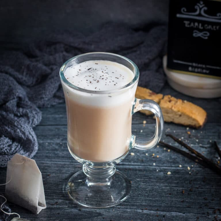 London Fog Tea Latte (Vanilla Earl Grey Tea Latte)