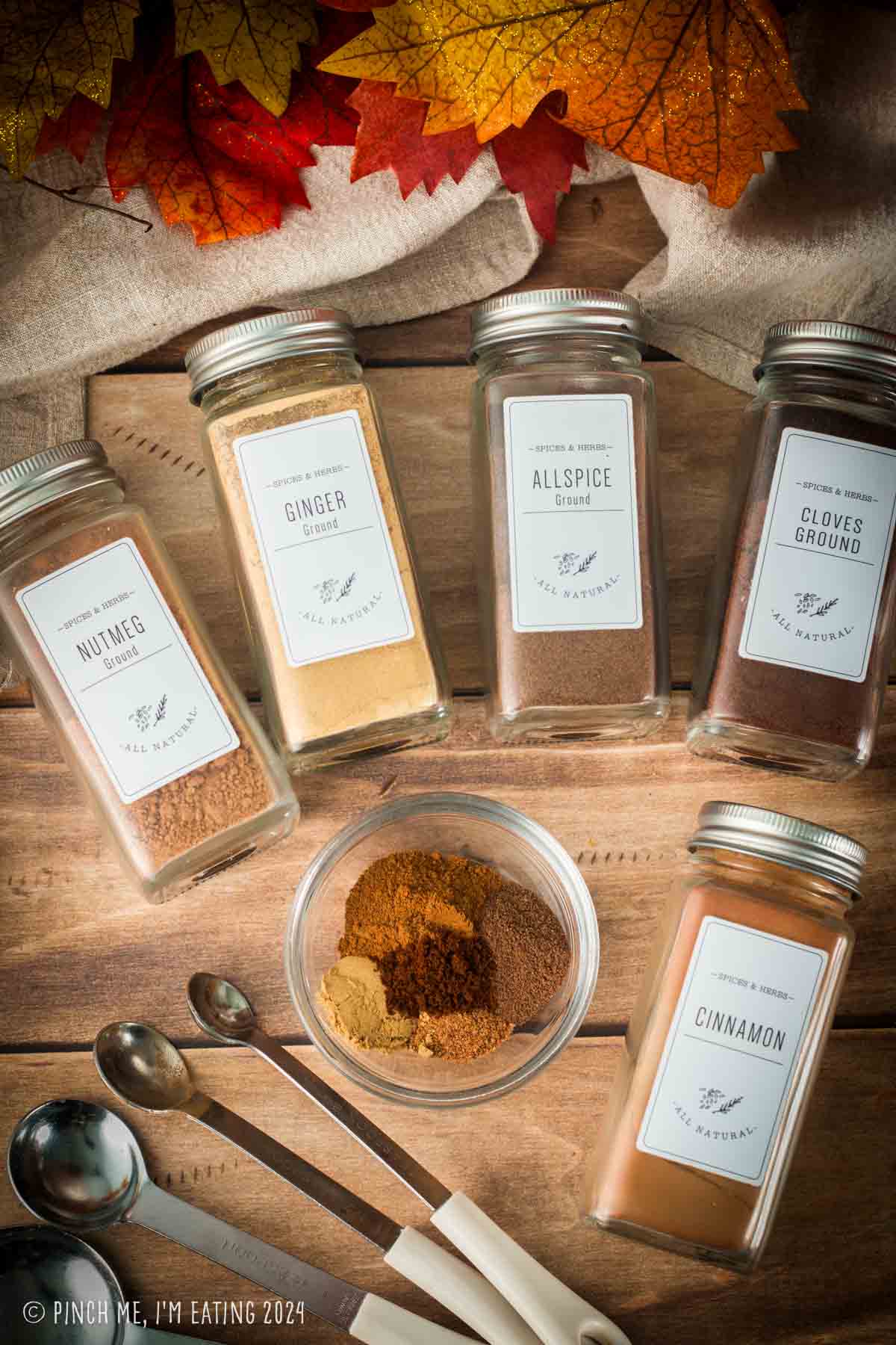 Spices to make homemade pumpkin pie spice.
